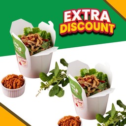 เซต 2 กล่องหมี่ไก่กะเพราพร้อมน้ำพริกหมูกระจก