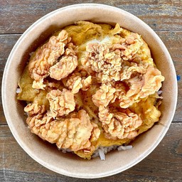 ข้าวไข่ข้นไก่กรอบ