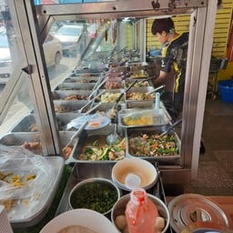 ข้าวแกงเพชรบุรี เชียงราย