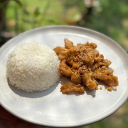 ข้าวหน้าหมูกระเทียม