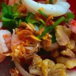 ก๋วยเตี๋ยวหมูน้ำตก