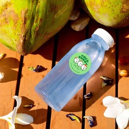 น้ำมะพร้าวน้ำหอมสดอัญชัน 100% คัดพิเศษ (Nam Hom Coconut Water & Butterfly pea)