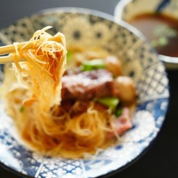 ปทุม ก๋วยเตี๋ยวเนื้อตุ๋น