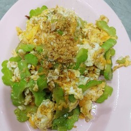 มะระผัดไข่