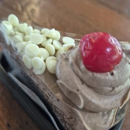 เค้กไวท์ชอค