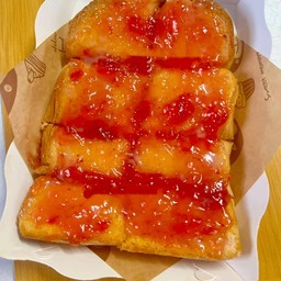 ปังปิ้งแยมสตอเบอร์รี่