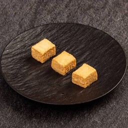 เต้าหู้ปลา 1 ชิ้น