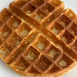 วาฟเฟิลนมสดแป้งเปล่าไม่มีไส้