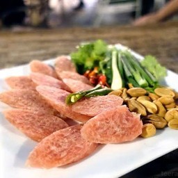 แหนมทรงเครื่อง