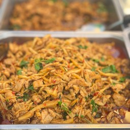 กล่องกระเพรา by ตอง