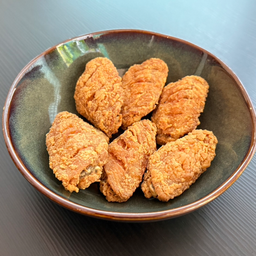 ไก่ทอดสมุนไพร 6 ชิ้น