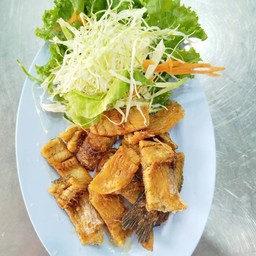 ปลาสลิดทอด