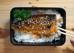 ข้าวปลาซาบะย่าง กิมจิ