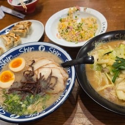 Shin Shin Ramen Fukuoka
