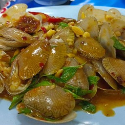 หอยลายผัดพริกเผา