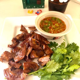 Kirin หมูย่าง ยำแซ่บ ชายคลองบางบ่อ