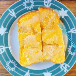 ปังปิ้งเนยน้ำตาล