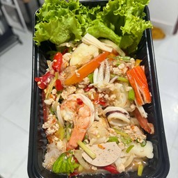 ยำวุ้นเส้น