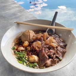 เตี๋ยวเลียถ้วย