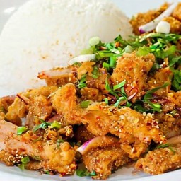 ข้าวยำไก่แซ่บ