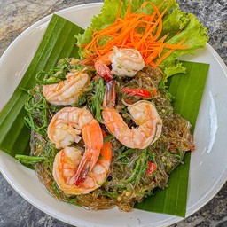 วุ้นเส้นชะอมกุ้งสด