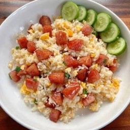 ข้าวผัดกุญเชียง