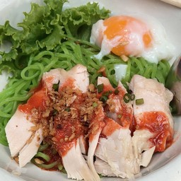 บะหมี่หยกหน้าไก่แดง