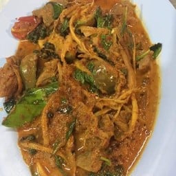 ผัดเผ็ดหมูป่า