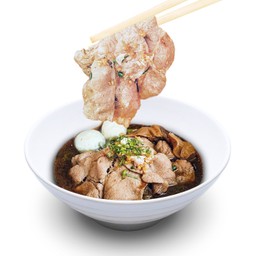 ก๋วยเตี๋ยวเรือหมูดำคุโรบุตะ