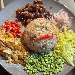 ข้าวคลุกกะปิ/หมูหวาน/ไก่หวาน