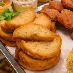 หมูยอ  1 ชิ้น