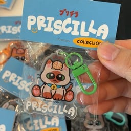 พวงกุญแจ แมวหน้าไหม้ Basqe burnt cheese cake