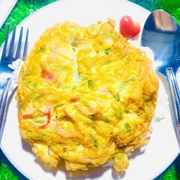 ข้าวไข่เจียวบุฟเฟ่ต์ หน้าโรงแรมดวงกมล สาขาแม่สอด