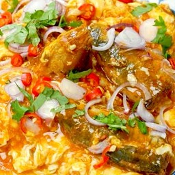 ข้าว ไข่เจียวปลากระป๋อง