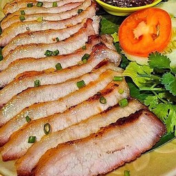 คอหมูย่าง