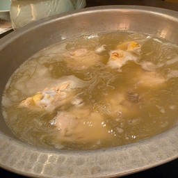 水たき料亭 博多華味鳥 博多駅前店離れ