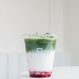 matcha strawberry