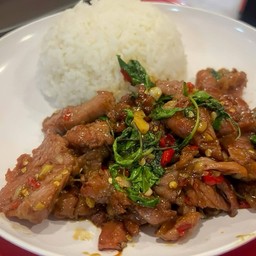 กะเพราเนื้อ