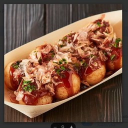 2401.Takoyaki 8 Pcs