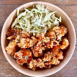 ข้าวไก่กรอบซอสบาบีคิว