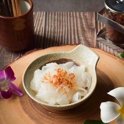 เส้นใหญ่ลวก