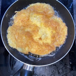 อิ่มล้นกล่อง - ข้าว&ผลไม้