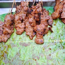หมูปิ้งเจ๊นึก