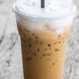 อุดมนมปั่น