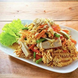 ตำปลาร้ามาม่ากรอบ