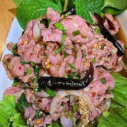 น้ำตกเนื้อน่องลาย