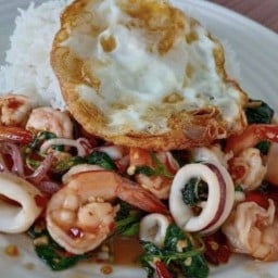 ครัวไทยใบตาล ไฮโซหมูกระทะ -