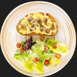 Scrambled Egg Toast With Grilled Mushroom