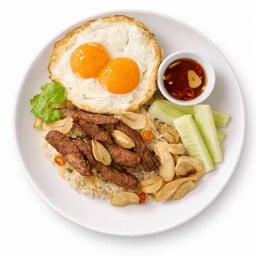 ข้าวผัดหมูแดดเดียว ไข่ดาวคู่