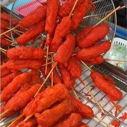 ข้าวเหนียวหมูปิ้ง-ลูกชิ้นชุบแป้งทอด ซอยธนาคาร ธ.อ.ส.